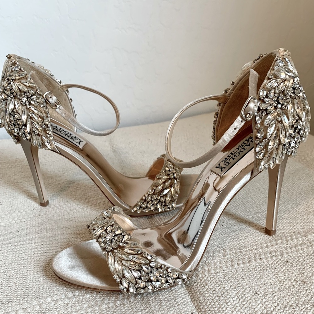Badgley Mischka Tampa Ankle Strap Heel- nude satin